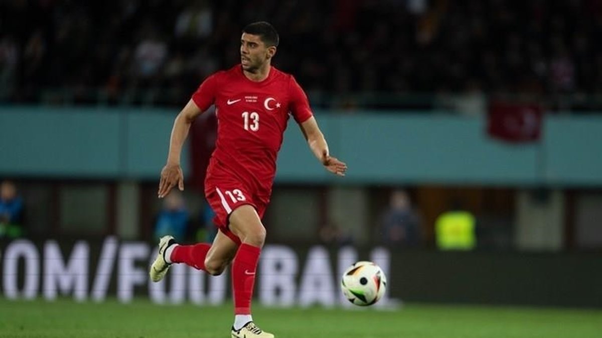 Beşiktaş'tan Cenk Özkaçar harekatı! Transferine sıcak bakılıyor Beşiktaş'tan Cenk Özkaçar harekatı! Transferine sıcak bakılıyor