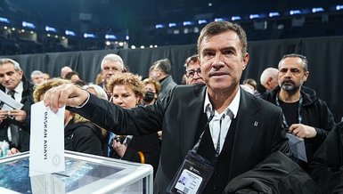 Feyyaz Uçar Serdal Adalı'yı tebrik etti