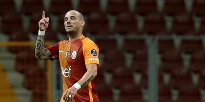 Sneijder çırpındı