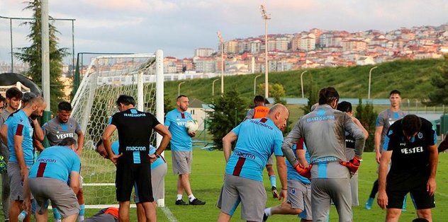 Trabzonsporlu Ekuban'ın sakatlık anı!