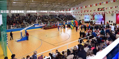 Sancaktepe Belediyesi, Bosna Hersek'te spor salonu açtı