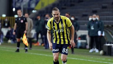 Son dakika FB haberleri | Fenerbahçe'de Caner Erkin belirsizliği sürüyor!