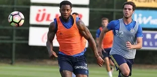 Advocaat ilk 11’i belirledi
