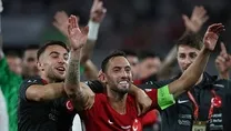 Gözü morarmadı!