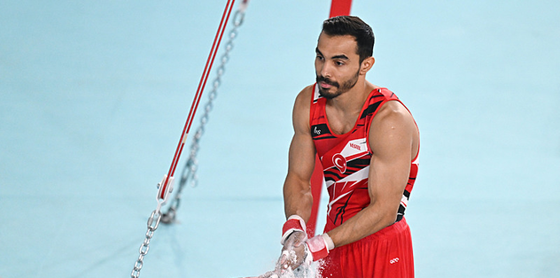 Milli sporcumuz Ferhat Arıcan'dan altın madalya!