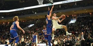 Bucks, İlyasova ile kazandı