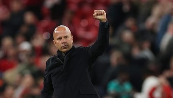 Alkışlar Liverpool’a