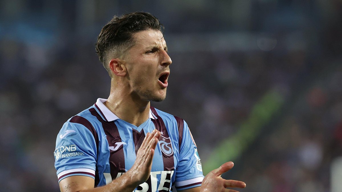 Bodrum FK Enis Bardhi'yi transfer etti