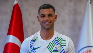 Çaykur Rizespor yeni transferini açıkladı!