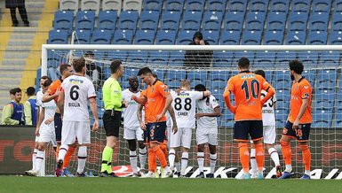 Başakşehir-Karagümrük: 1-2 (MAÇ SONUCU-ÖZET)
