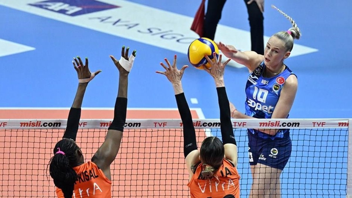Eczacıbaşı'nda Fenerbahçe'ye jest Eczacıbaşı'nda Fenerbahçe'ye jest