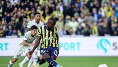 Enner Valencia gollerine devam etti