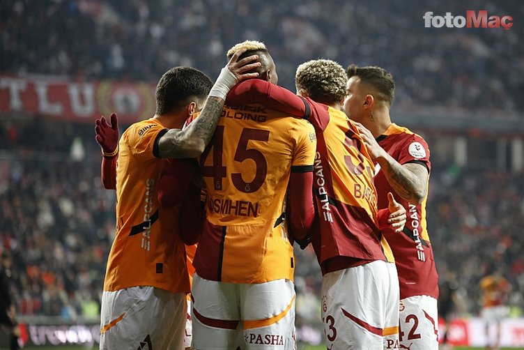 Ahmet Çakar'dan Reeder Samsunspor - Galatasaray maçı sonrası flaş hakem yorumu!