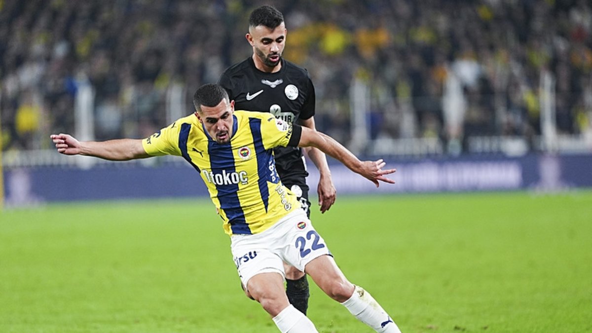 Fenerbahçe'de şok sakatlık! 2 hafta sahalardan uzak kalacak Fenerbahçe'de şok sakatlık! 2 hafta sahalardan uzak kalacak