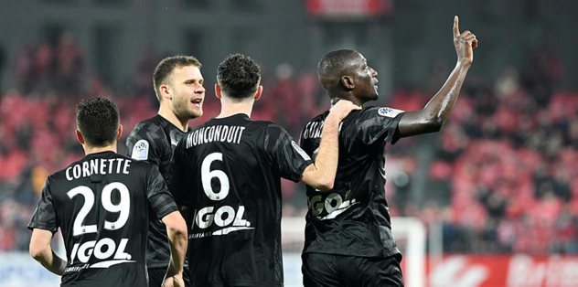 Fransız ekibi Amiens'ten tescil tepkisi! Kampanya başlattı Fransız ekibi Amiens'ten tescil tepkisi! Kampanya başlattı