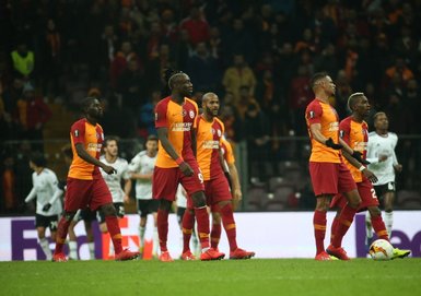 Galatasaray tarihe geçti! Avrupa kupalarında ilk kez...