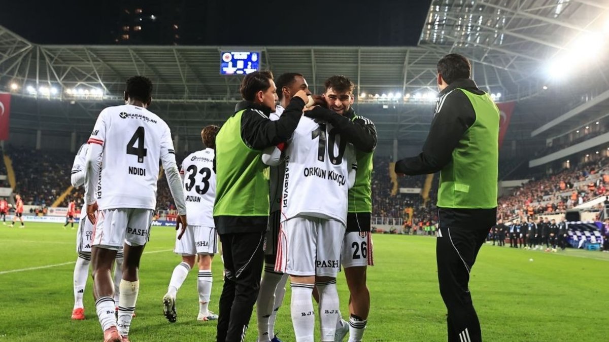 Beşiktaş, Gençlerbirliği'ni 2-0 Geçerek Zirveye Adım Attı mı?