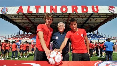 Leicester'da iki Altınordulu