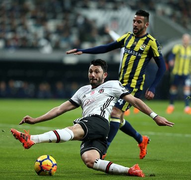 Tolgay Arslan’dan Fenerbahçelileri heyecanlandıran hareket
