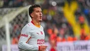 Deniz bunu hep yapıyor