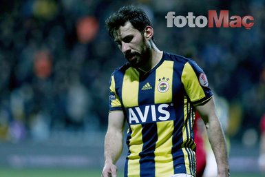 Fenerbahçeli Şener Özbayraklı Galatasaray ile anlaştı!