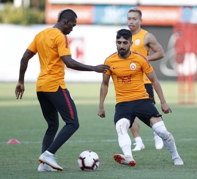 Galatasaray’da Emre Akbaba ilk antrenmanına çıktı!