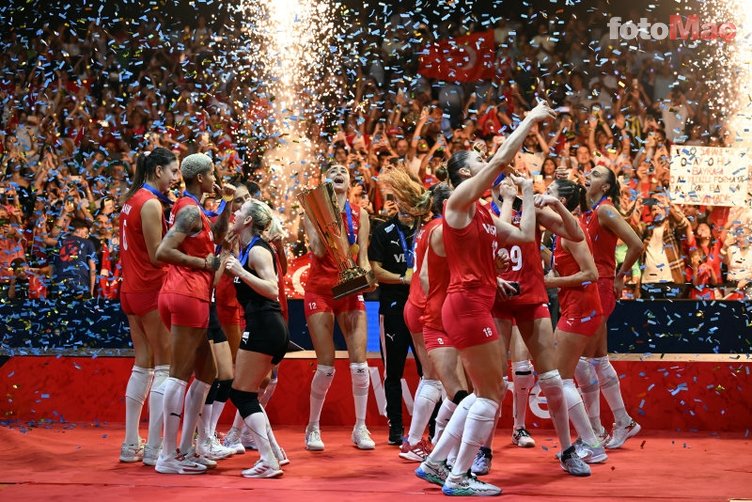 Dünya A Milli Kadın Voleybol Takımımızı konuştu! İşte dış basın manşetleri