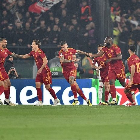 Roma 2-1 Milan MAÇ SONUCU-ÖZET | Roma Milan’ı devirdi ve yarı finale yükseldi!