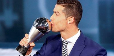 Yılın Futbolcusu Cristiano Ronaldo