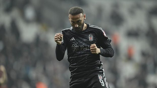 Cenk Tosun'dan dikkat çeken Galatasaray açıklaması!