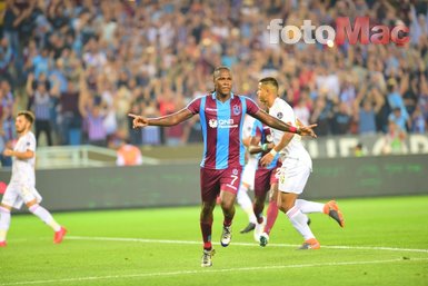 Hüzünlü koreografi | Trabzonspor-Sivasspor maçından görüntüler