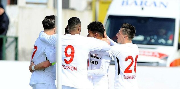 Gazişehir'den kritik 3 puan