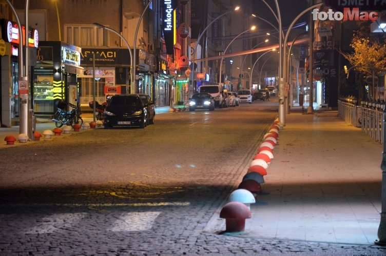 20 yaş altı ve 65 yaş üstü sokağa çıkma yasağı bilgileri! 20 yaş altı toplu taşıma kullanabilir mi? 20 yaş altı dolmuşa binebilir mi? Yeni yasaklar...
