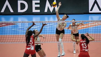 VakıfBank set vermedi