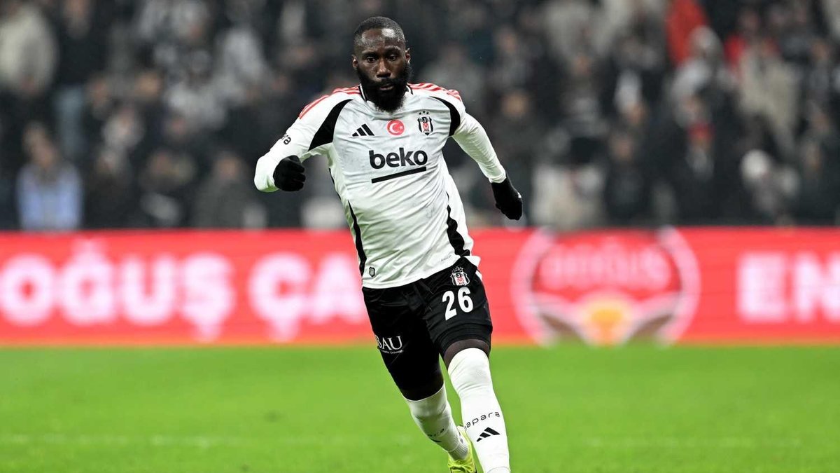 Beşiktaş'ta Masuaku'ya komşu kancası!