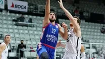 Anadolu Efes zafer peşinde