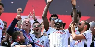 Önce tekbir sonra üçlü