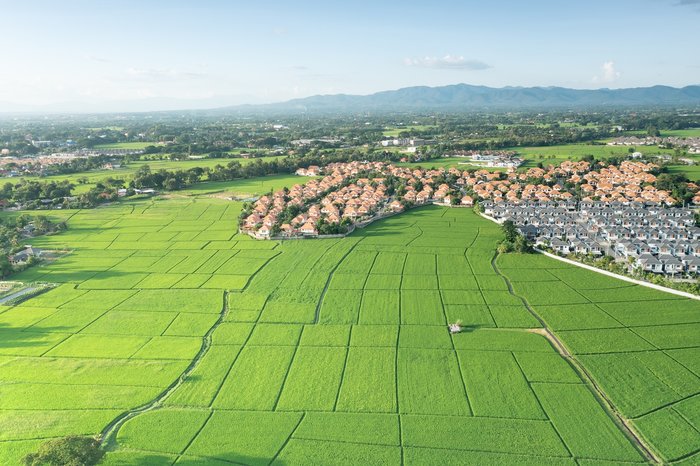 toki-duyurdu-24-ay-vade-ile-47-ilde-arsa-satisi-1765315140530.jpg TOKİ arsa satışı detayları!