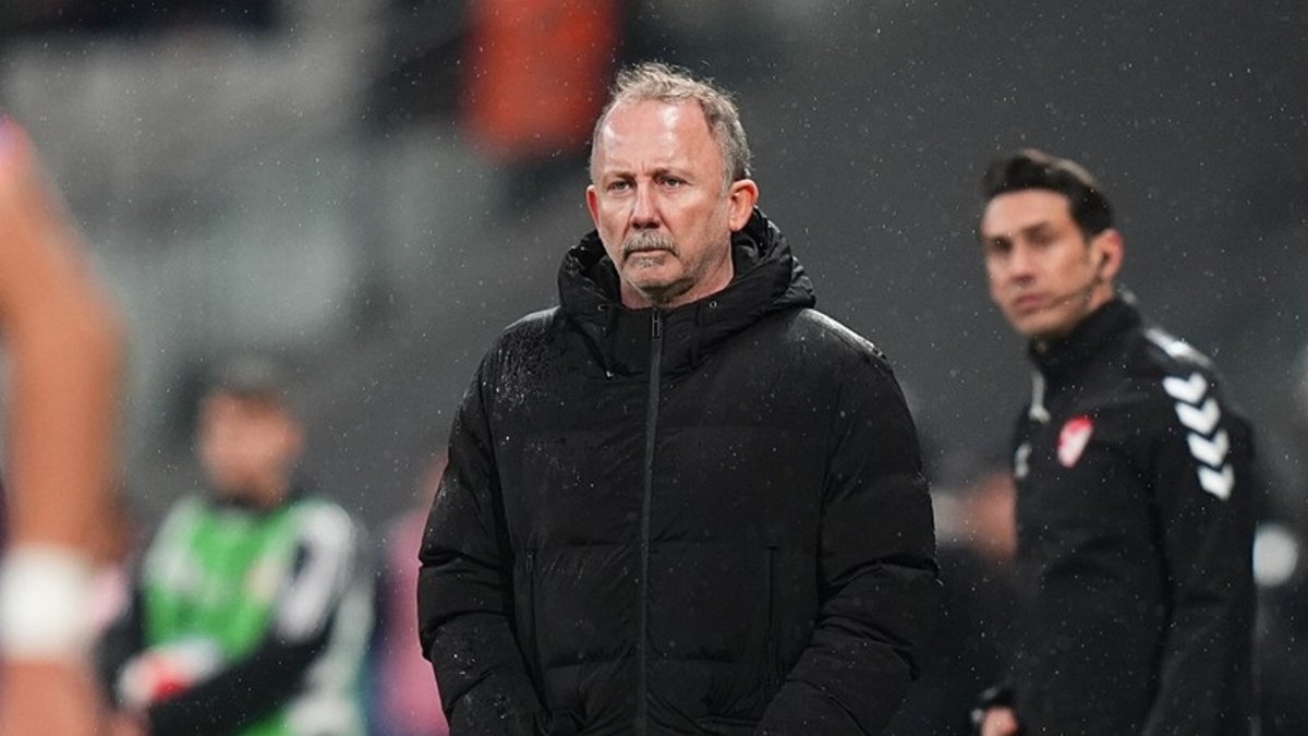 Beşiktaş'ta Sergen Yalçın: Galatasaray mağlubiyeti...