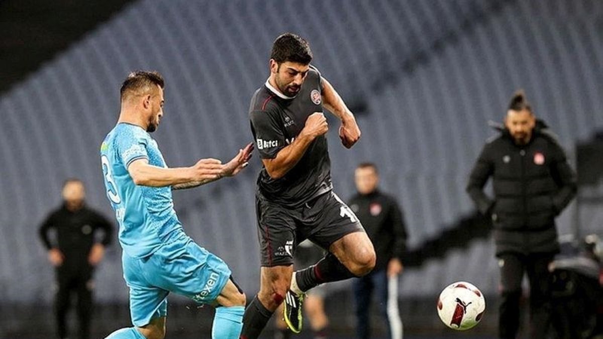TRANSFER HABERİ - Club Brugge'den Güven Yalçın'a kanca!