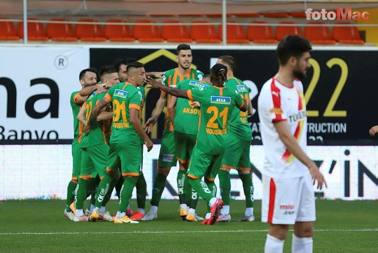 Süper Lig'de şampiyonluk oranları güncellendi! Beşiktaş, Fenerbahçe, Galatasaray ve Trabzonspor...