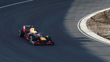 Formula 1 tarihinde bir ilk! Koronavirüs...