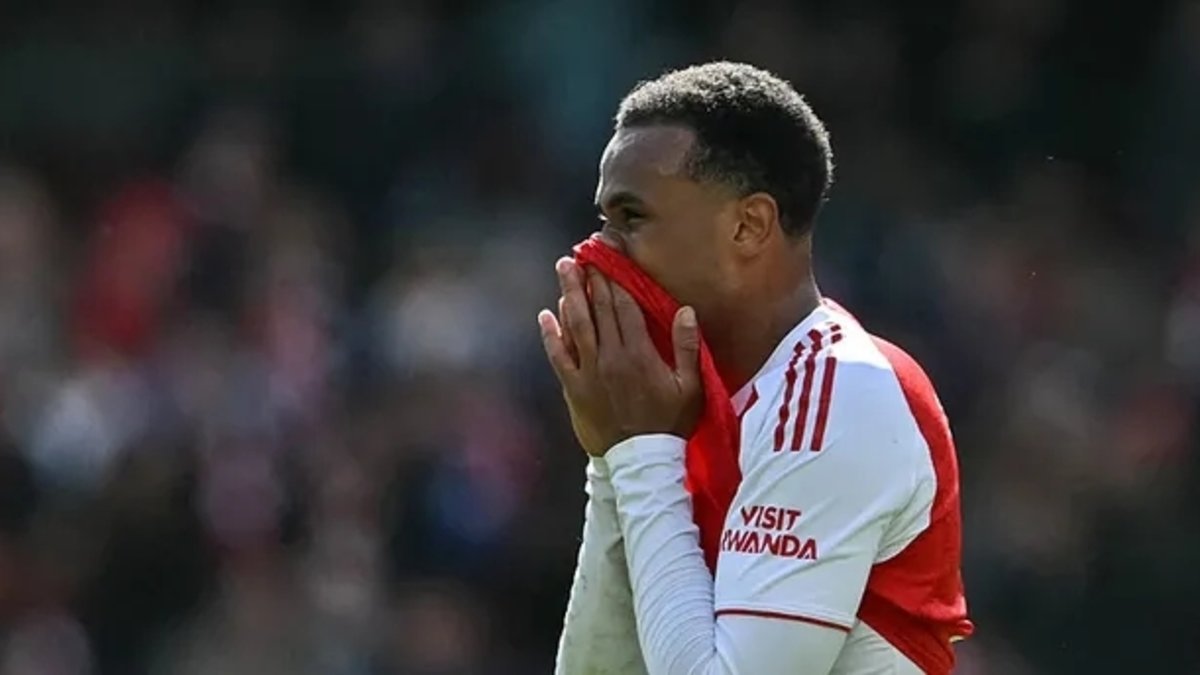 Premier Lig'de Arsenal kaybetti, Manchester City umutlandı!