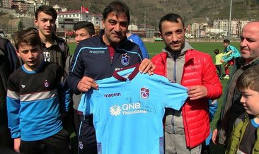 Ünal Karaman'dan futbol okuluna ziyaret