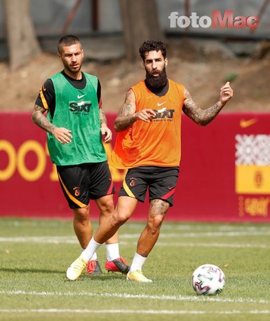 Galatasaray'da Fatih Terim neşteri vurdu! 6 ayrılık birden