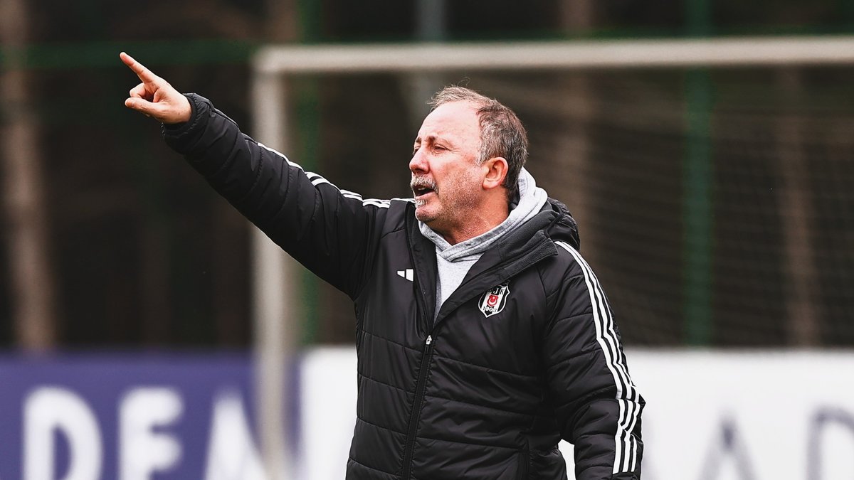 Beşiktaş Natura Dünyası Gençlerbirliği mesaisini sürdürdü