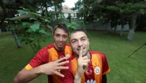 Burak Yılmaz’dan Muslera’ya ziyaret