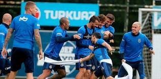 İdmanlara neşe geldi