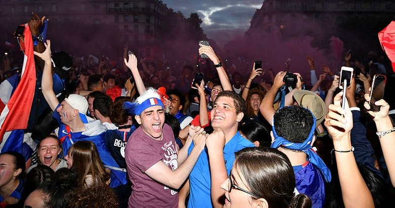 Fransa'da final sevinci