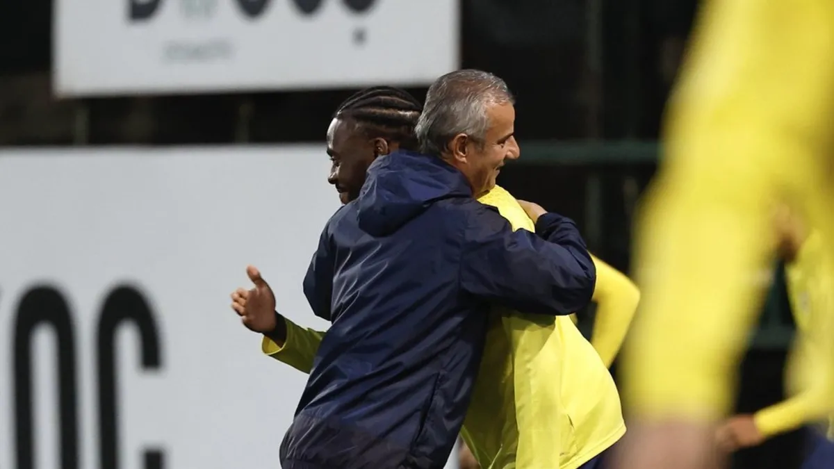 İsmail Kartal'ın eski öğrencisi Fenerbahçe'ye geri dönüyor! İngilizler duyurdu